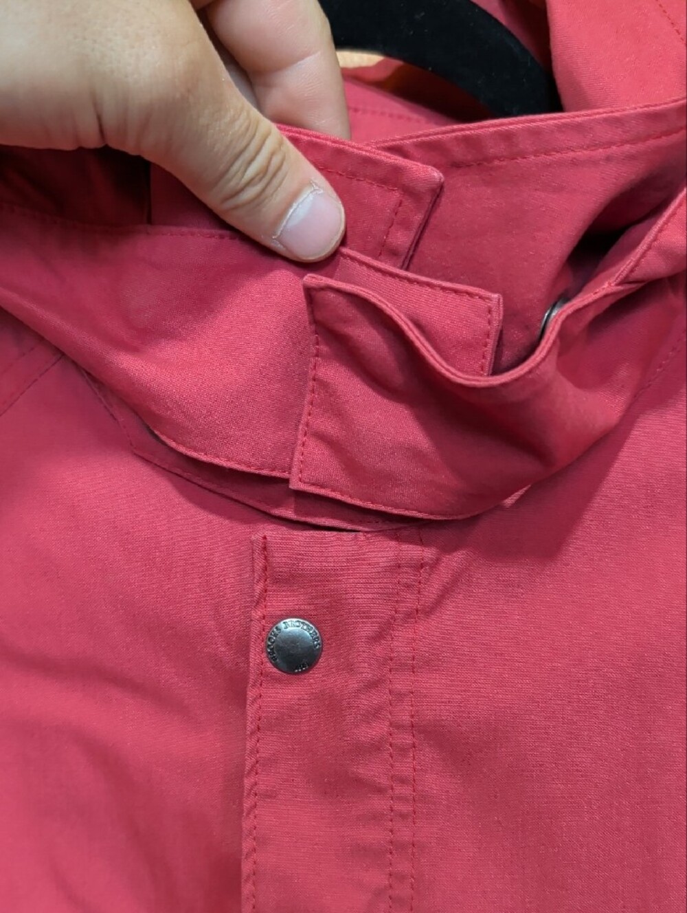 Brooks Brothers Women's (Unisex) Red Utility Hooded Cotton Jacket - Picture 8 of 16